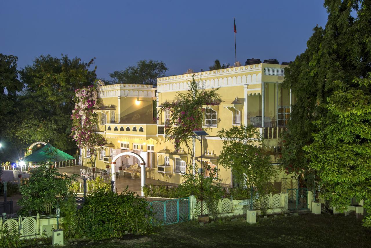 Garden Palace Heritage Homestays Vadasinor Екстер'єр фото